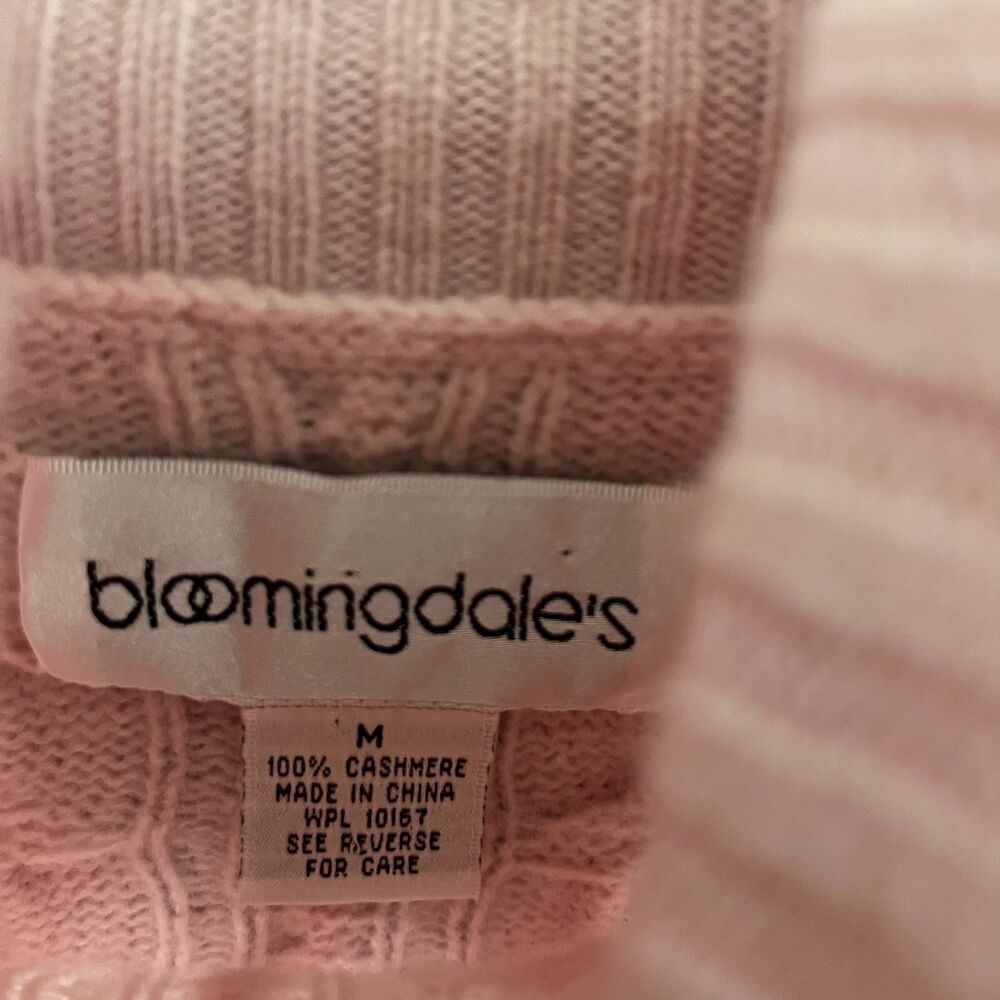 Bloomingdale's Sweater Women's Medium Pink 100% Cashmere Cable Knit Turtleneck - Picture 3 of 5